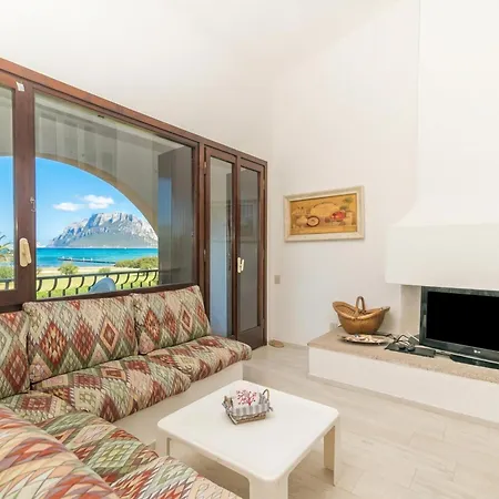 Дом отдыха Il Vecchio Faro Dalia 6 50m From The Sea - Happy Порто-Сан-Паоло